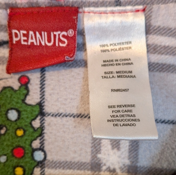 Peanuts Pajama Set - Picture 2 of 8